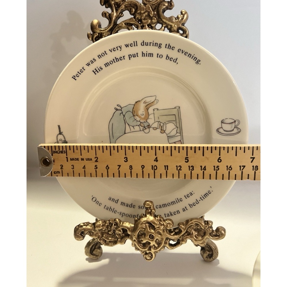 VTG Wedgwood Beatrix Potter PETER RABBIT Bread/Biscuit 6-3/4 inch Plate Set of 2 - Picture 9 of 9